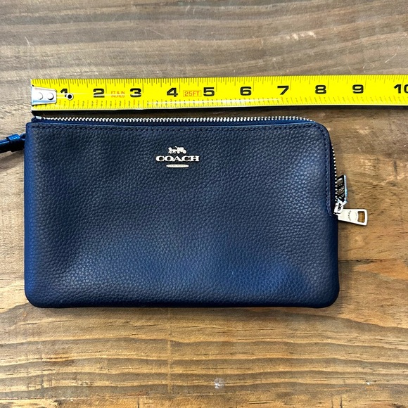 COACH Navy Shoulder Bag Purse with Wallet - Picture 10 of 13